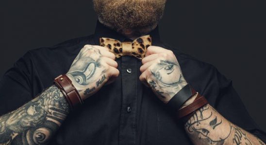 Le tatouage au travail