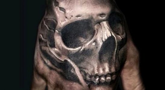 tatouage tête de mort