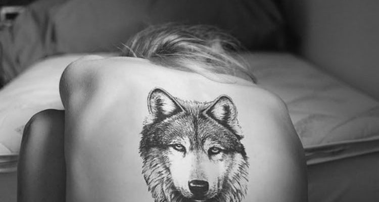 tatouage loup