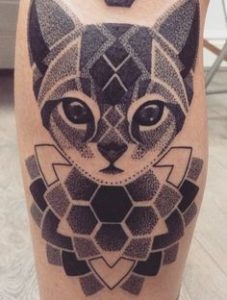 Galerie Dotwork tatouage chat