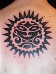 tatouage soleil